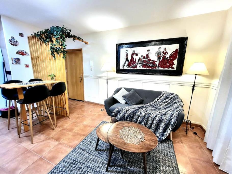 Flamenco, Apartamento Exclusivo De Dos Habitaciones En El Pleno Del Casco Antiguo, Alicante, Playa, Centro Historico, Rambla Экстерьер фото