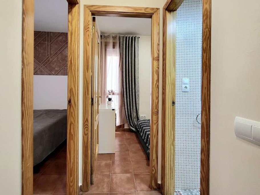 Flamenco, Apartamento Exclusivo De Dos Habitaciones En El Pleno Del Casco Antiguo, Alicante, Playa, Centro Historico, Rambla Экстерьер фото